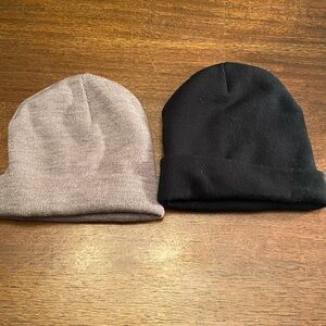 2 Timberland Adult Mens Winter Hats Beanies - Black and Gray Beanie Set